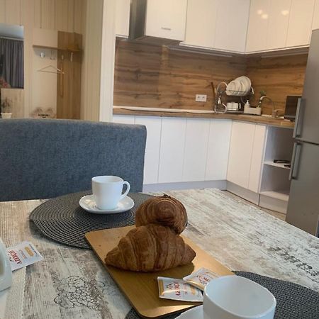 Квартал Apartment Khmelʼnytsʼkyy Exterior foto
